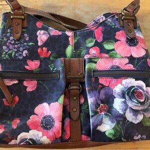 Beautifully hand-painted leather floral purse by Relic
